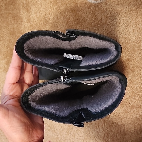 UGG Joely Wedge Boots - Picture 7 of 16